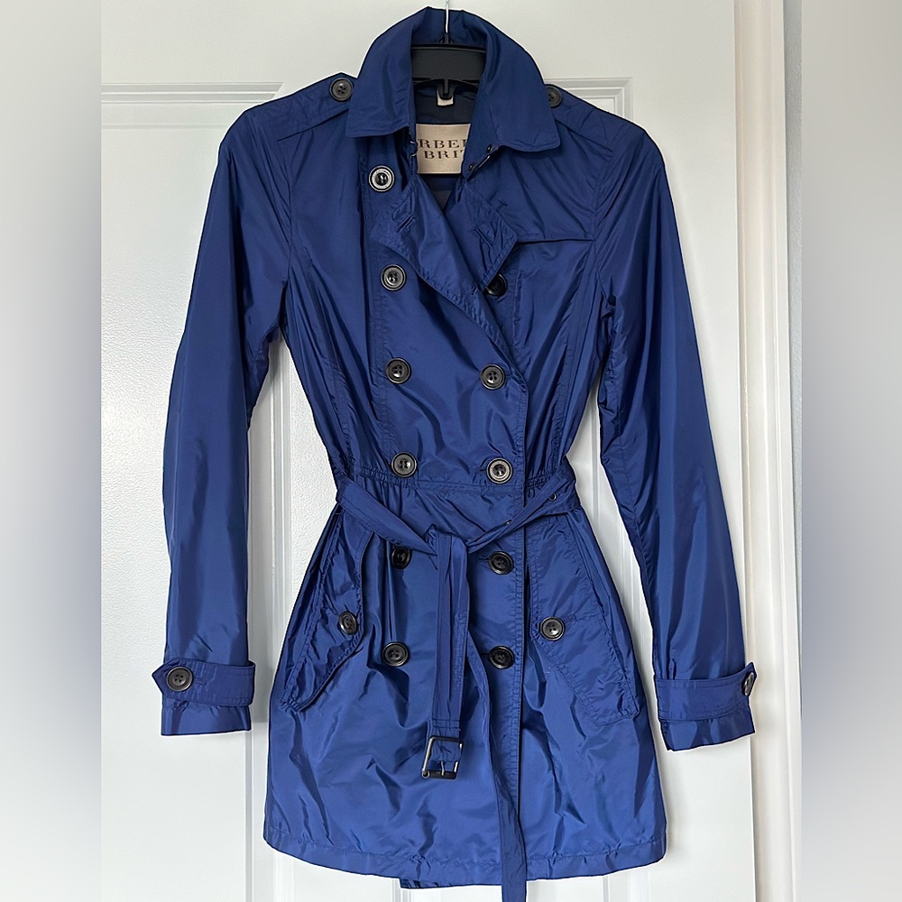 Burberry Trench! Beautiful blue color!